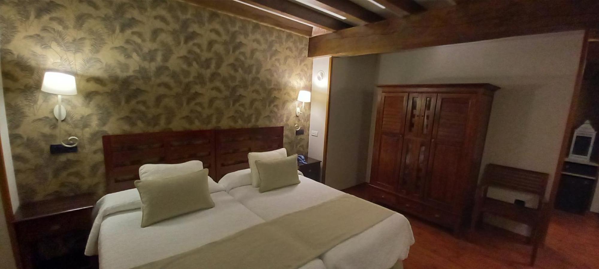 La Casona De Revolgo 호텔 산틸라나델마르 외부 사진